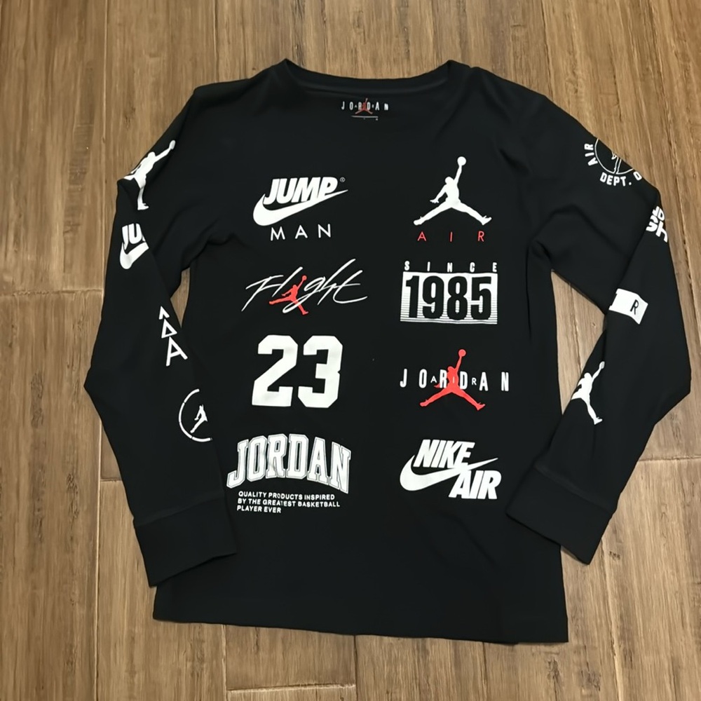 Boy's Jordan shirt